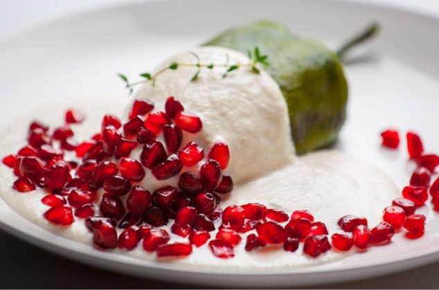El tratamiento correcto que debes darle a tus granadas para conseguir unos chiles en nogada exquisitos