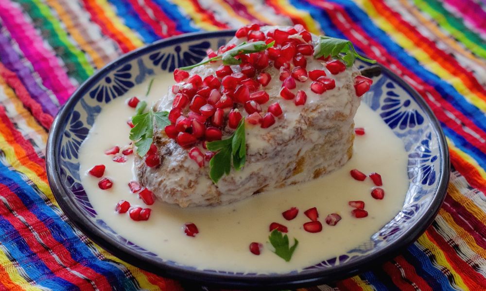 Chiles en nogada se comen fríos o calientes