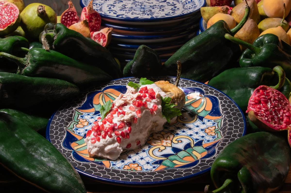 cuánto cuesta hacer chiles en nogada en 2025