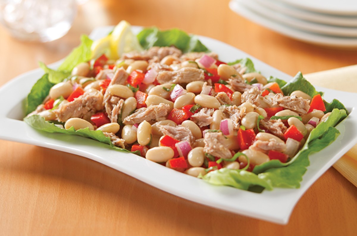 Receta de Ensalada Mediterránea con Atún y Frijoles