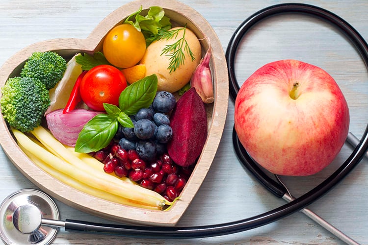 4 frutas aliadas contra la hipertensión o presión arterial alta 
