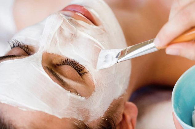 Cómo hacer una mascarilla de colágeno para una piel más firme y joven