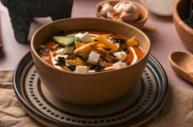 Receta de Sopa Tarasca, platillo tradicional de Michoacán