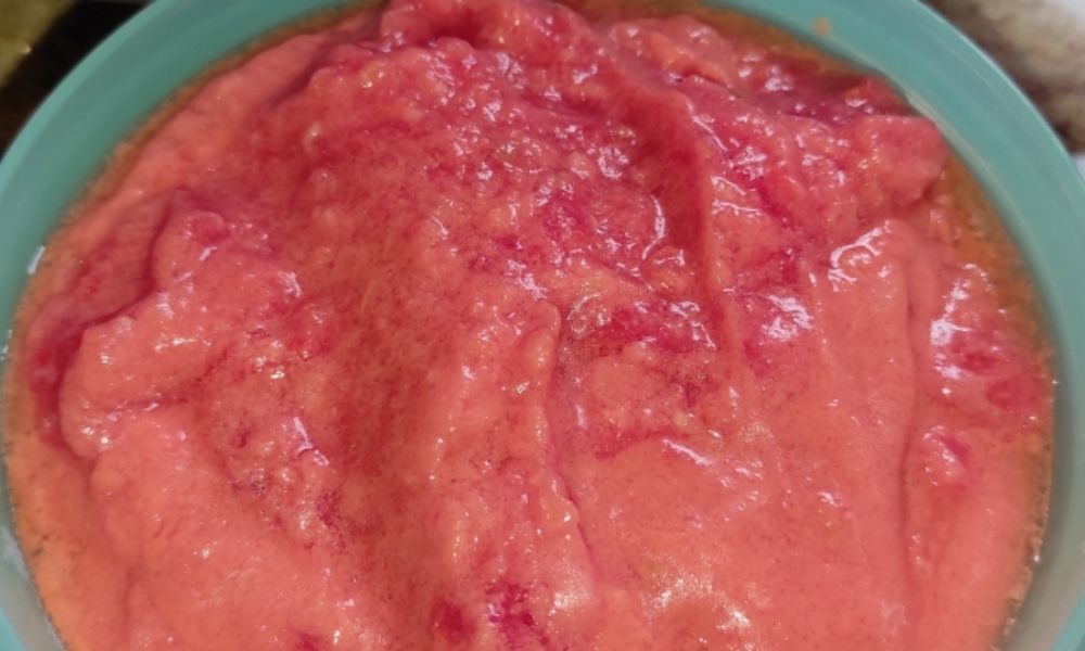 Tomate triturado gusano