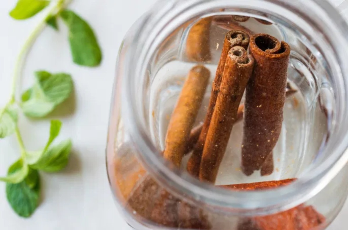 beneficios del agua de canela