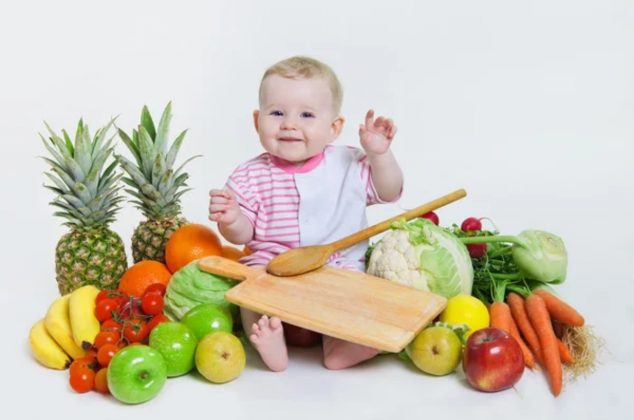 Esta es la fruta que expertos recomiendan para reforzar las defensas de los bebés