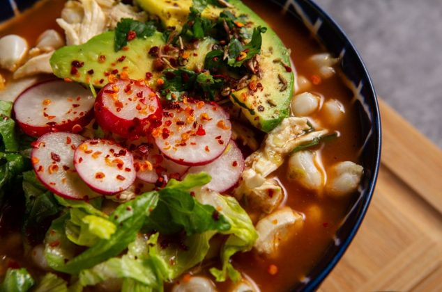 Estos son los ingredientes que se usan para la salsa del pozole rojo