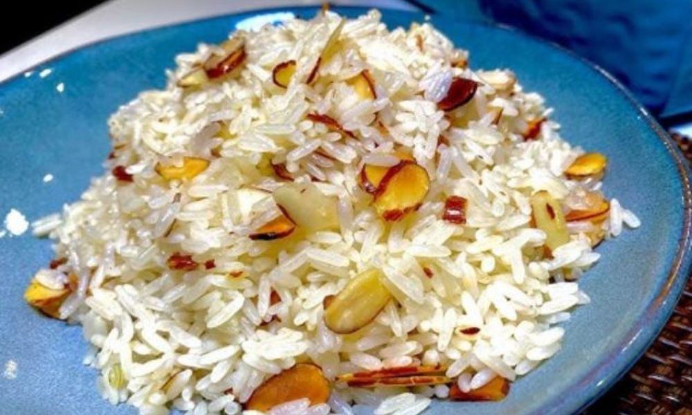 Receta de delicioso arroz de almendras y arándanos en 4 pasos