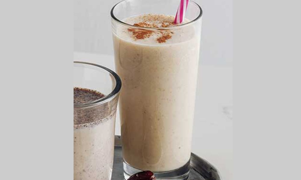 Receta de licuado energético de plátano y dátiles