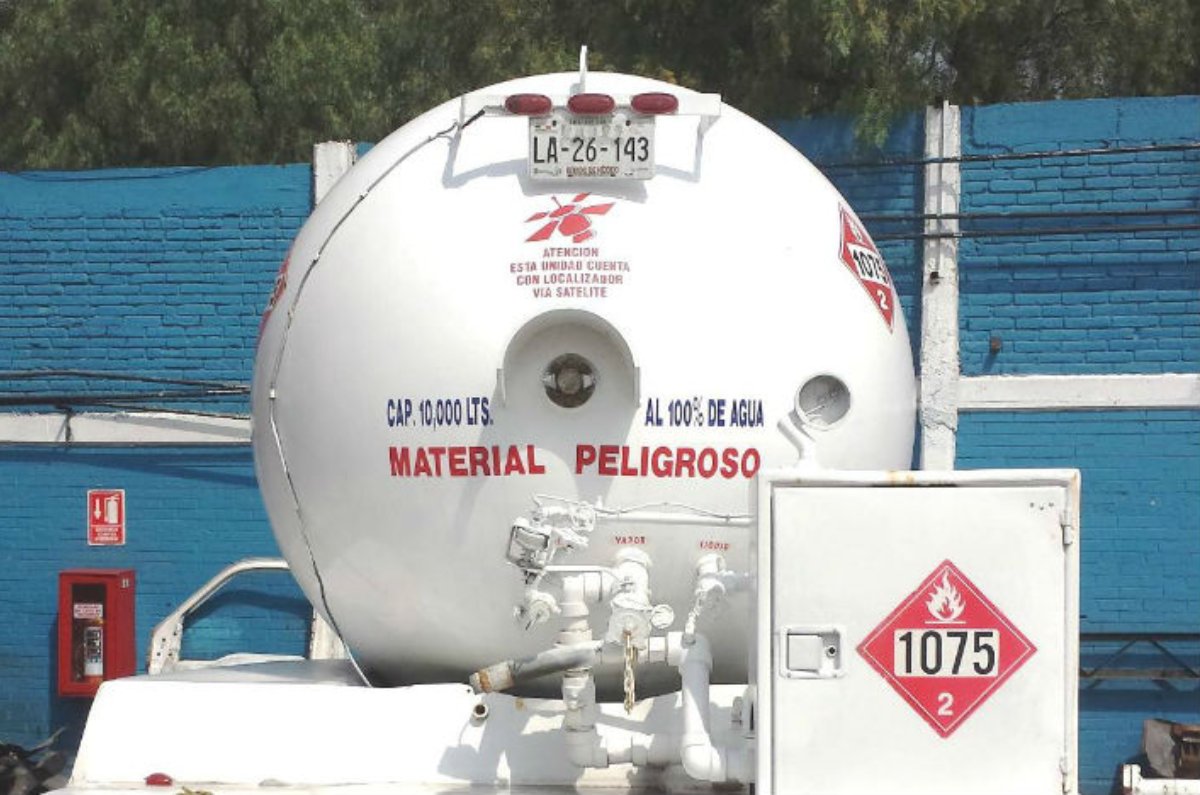 señales de seguridad en pipa de gas