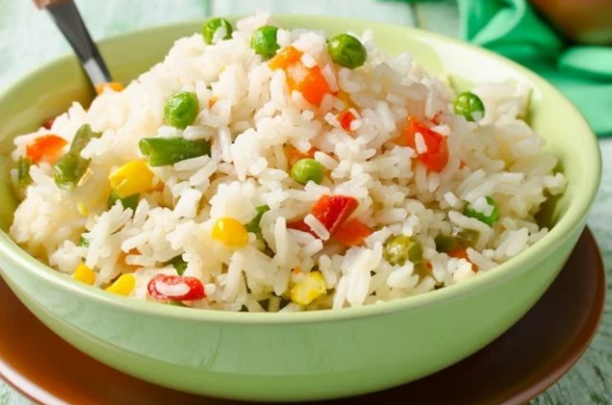 Arroz listo en 7 minutos: la receta práctica que aprendí de mi abuela