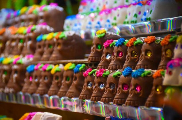 ¿Qué tan saludables son las calaveritas de chocolate de Día de Muertos?