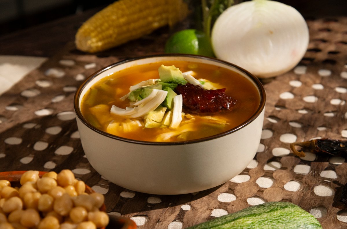 receta de caldo tlalpeño