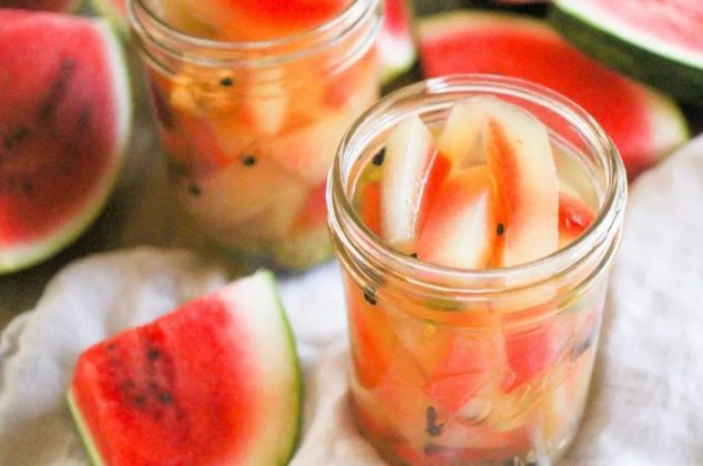 Los poderosos beneficios para tu salud al mezclar cáscara de sandía con aceite vegetal