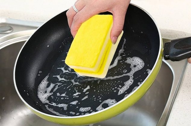 Pocos la compran, pero esta es la mejor esponja para lavar sartenes y cuesta solo 15 pesos según Profeco