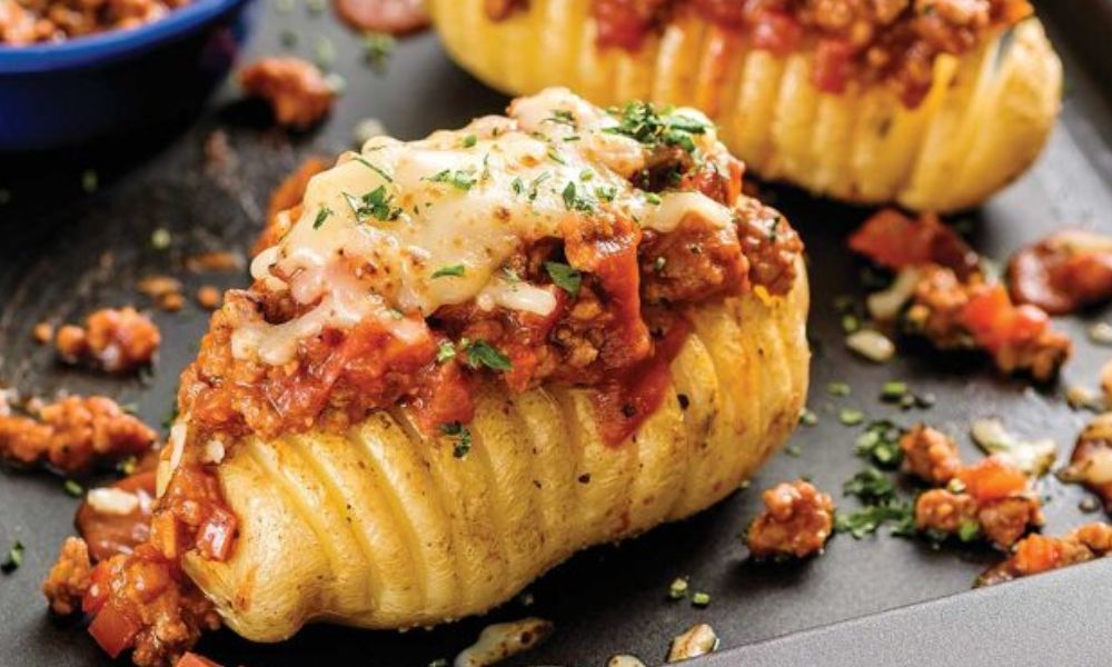 Receta de papas rellenas de boloñesa y parmesano