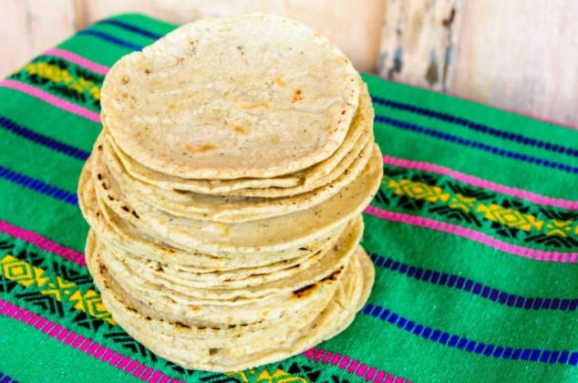 ¿En tortillería o supermercado? Profeco revela dónde venden la tortilla de maíz más nutritiva y por qué