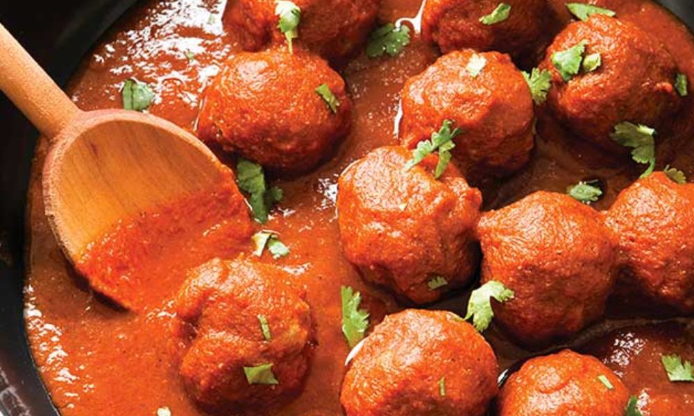 Receta de albóndigas en salsa de chile morita