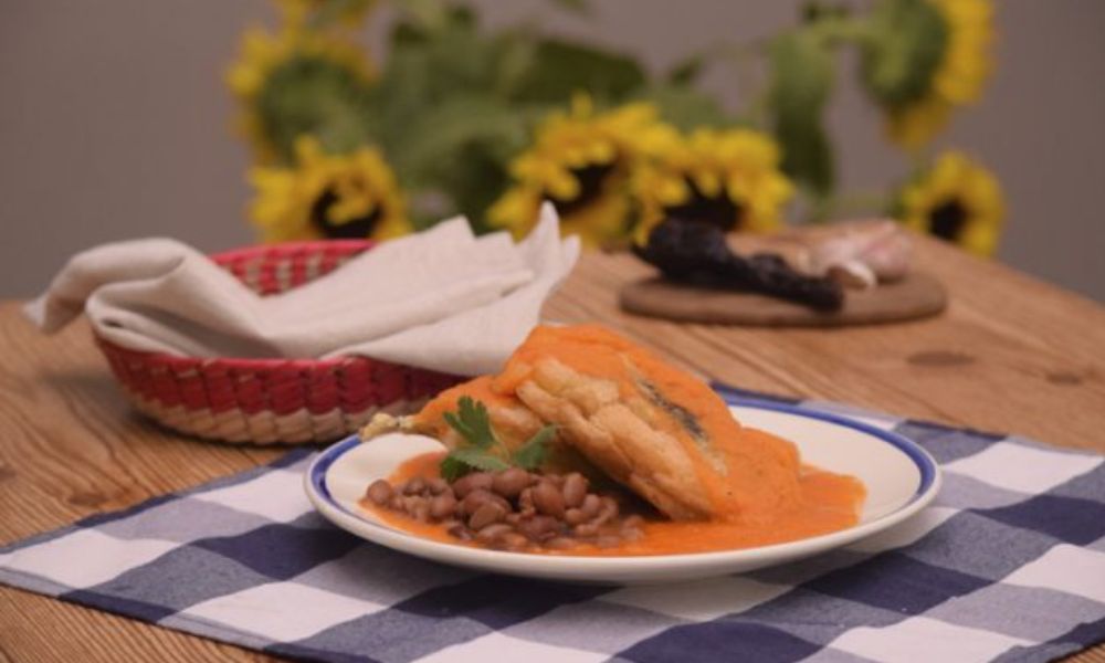 Receta de chile ancho relleno de queso