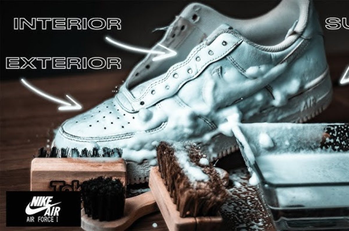 cómo secar tenis blancos con manchas amarillas