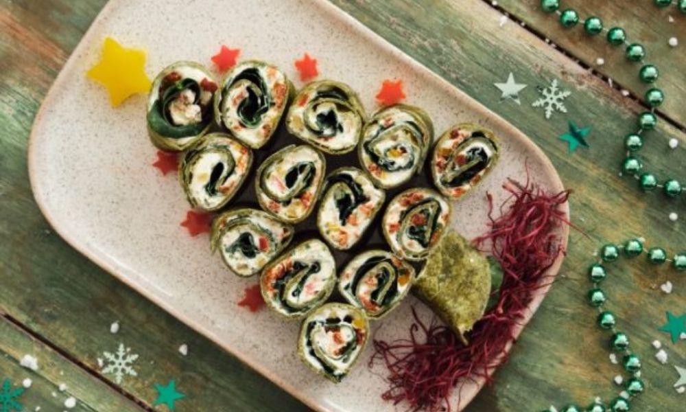 Receta de rollitos de espinaca con queso y chipotle