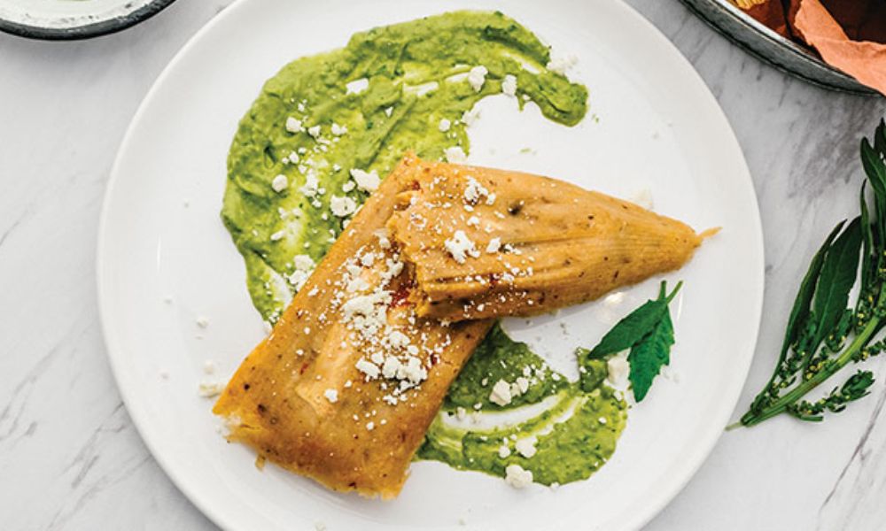 Receta de tamales de pechuga de pollo con chipotle y guacamole