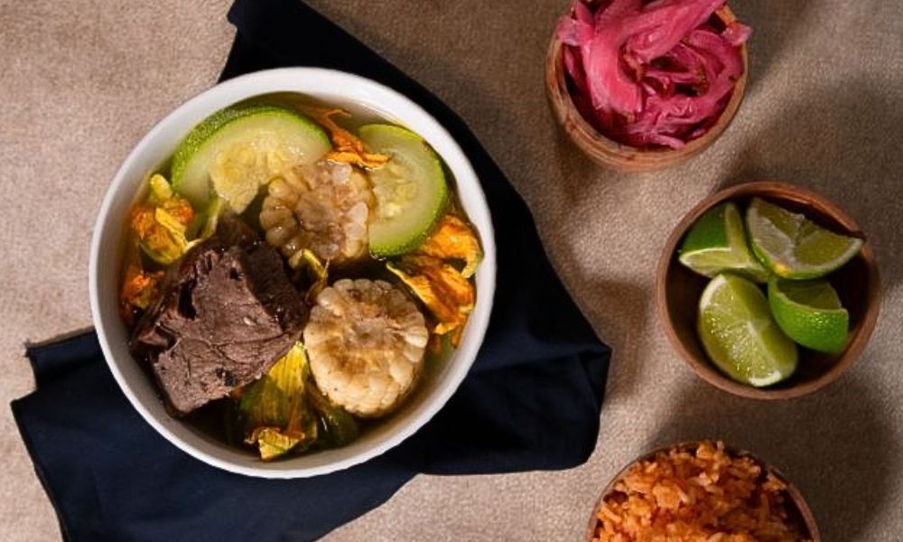 Receta de caldo de res a la milpa