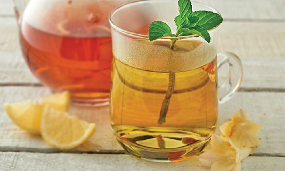 Receta de infusión de jazmín con hierbabuena