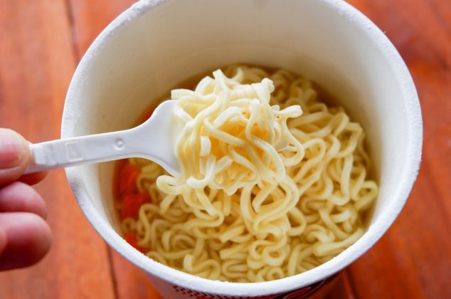 Esta sopa instantánea supera a todas las demás en proteínas, según Profeco