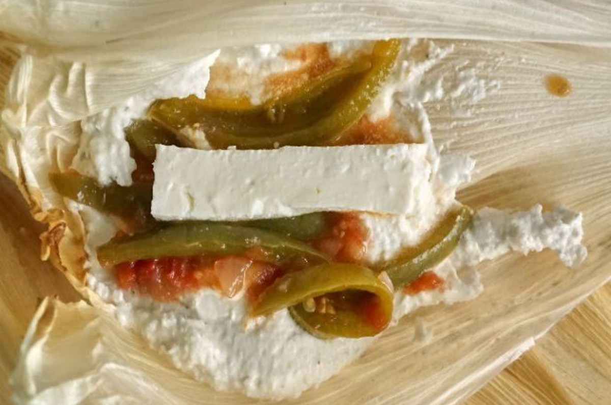 tamales de rajas receta del chef Aquiles Chávez