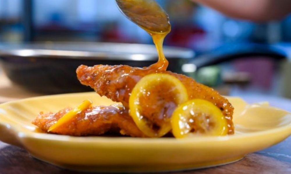 Receta de pechuga de pollo empanizada al limón y miel