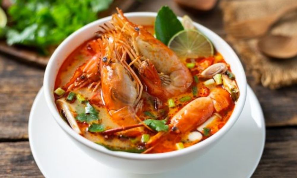 Receta de caldo de camarón con chile de árbol