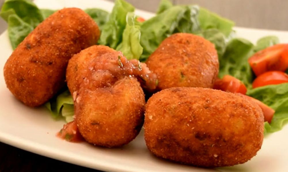 Receta de croquetas de atún y papa con queso empanizadas