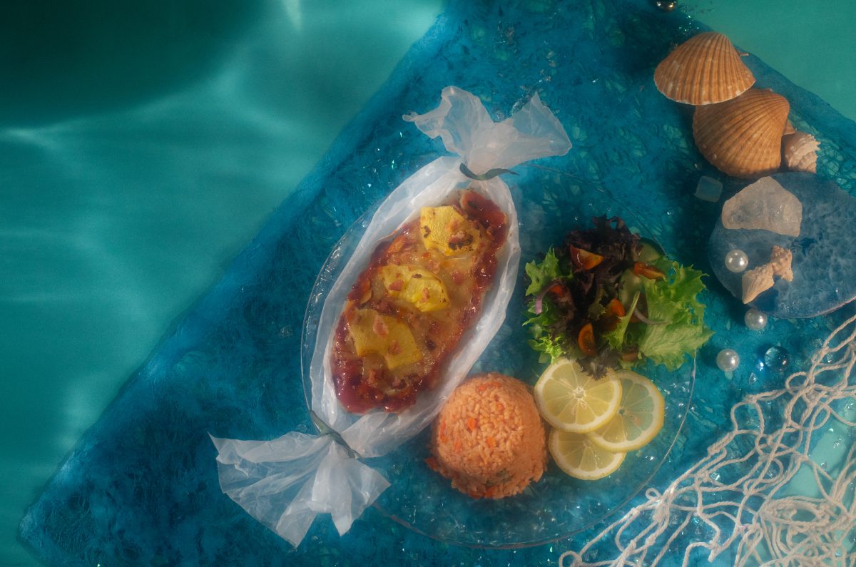 Receta de Pescado a la hawaiana con piña y tocino. 