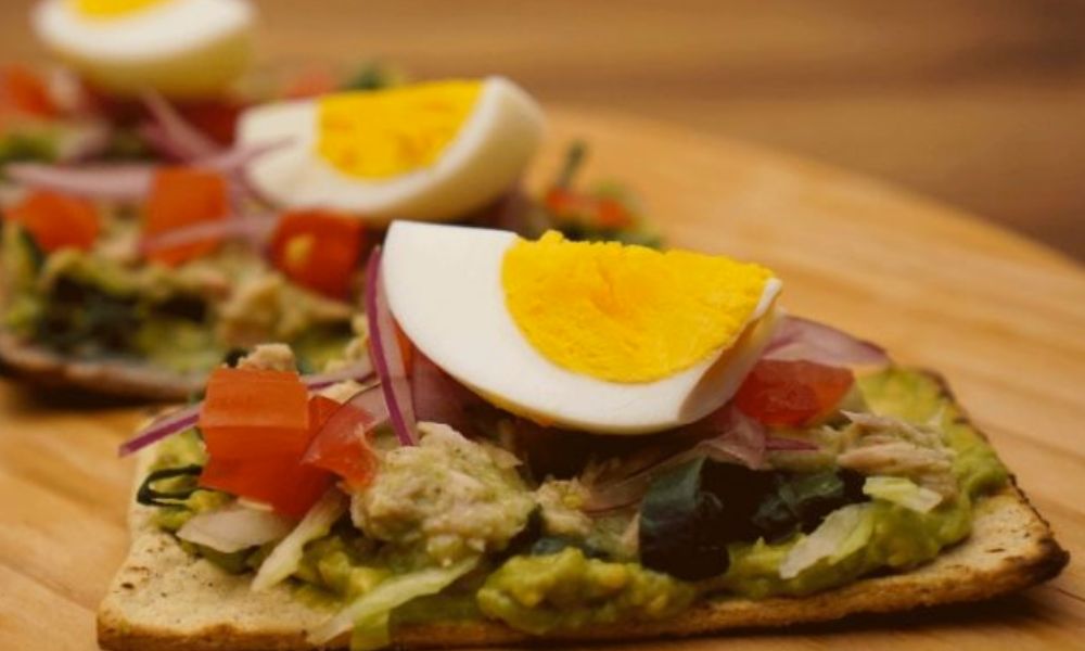 Receta de tostadas de atún al cilantro tipo salpicón