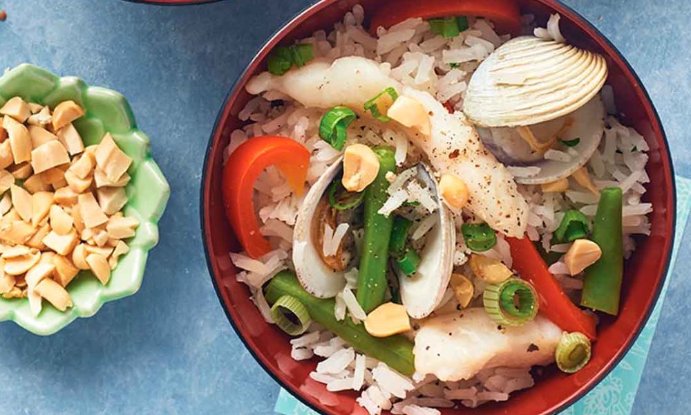 Receta de arroz al vapor con almejas y pescado