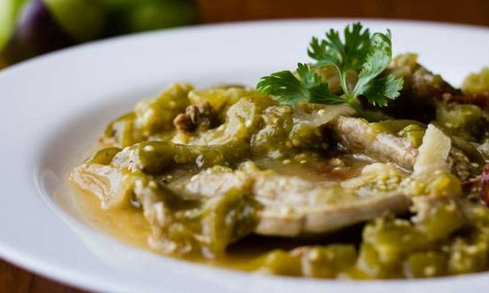 Receta de chambarete de res entomatado en adobo