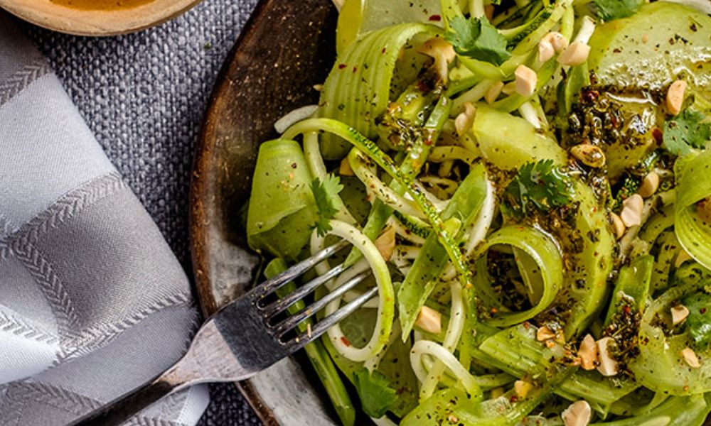 Receta de ensalada verde con chayote y calabaza