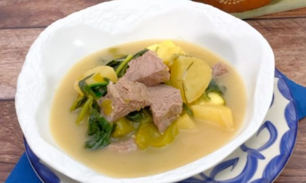 Receta de entomatado de res con papa alfa