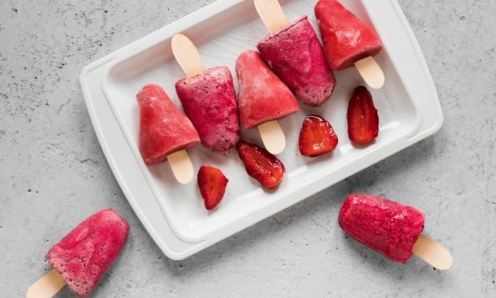 Receta de paletas de hielo de jamaica con fresas