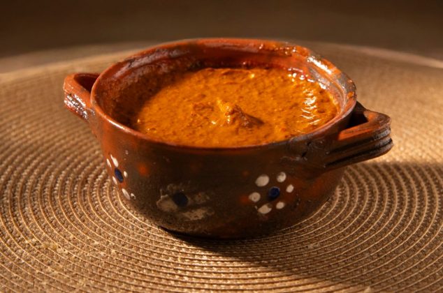 Receta de salsa con ganas ¡Con 5 chiles picosos!