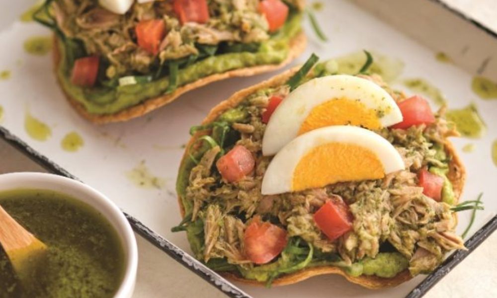 Receta de tostadas de atún al cilantro