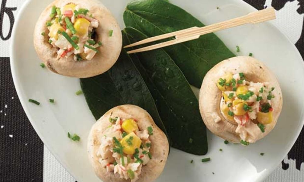 Receta de champiñones rellenos de surimi y zanahoria