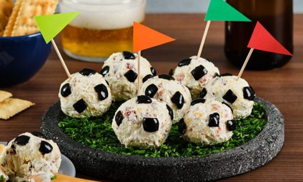 Receta de dip de quesos con forma de balón