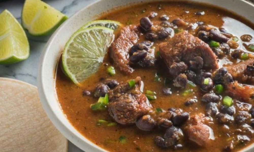 Receta de frijoles negros con carne de cerdo