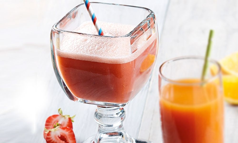 Receta de jugo antioxidante de fresa con piña