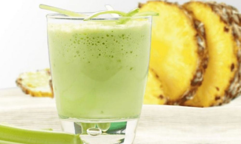 Receta de jugo de nopal, piña y papaya