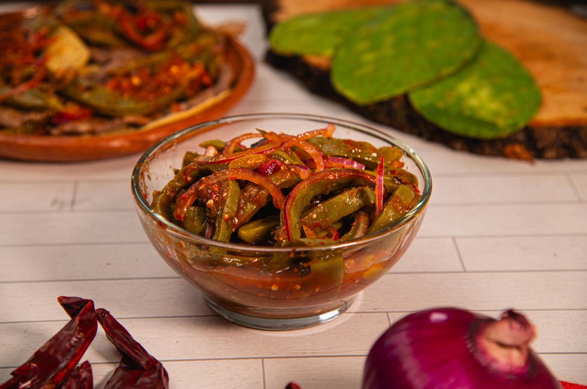 Salsa con nopales