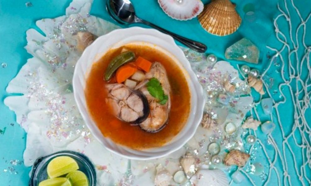Receta de caldo de pescado con papas y zanahorias