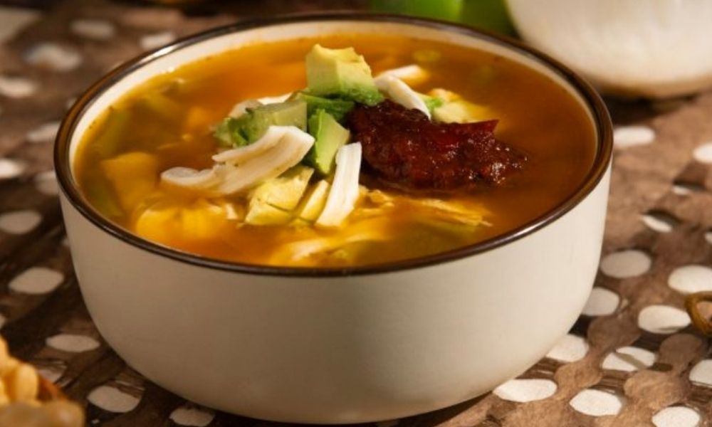Receta de caldo tlalpeño